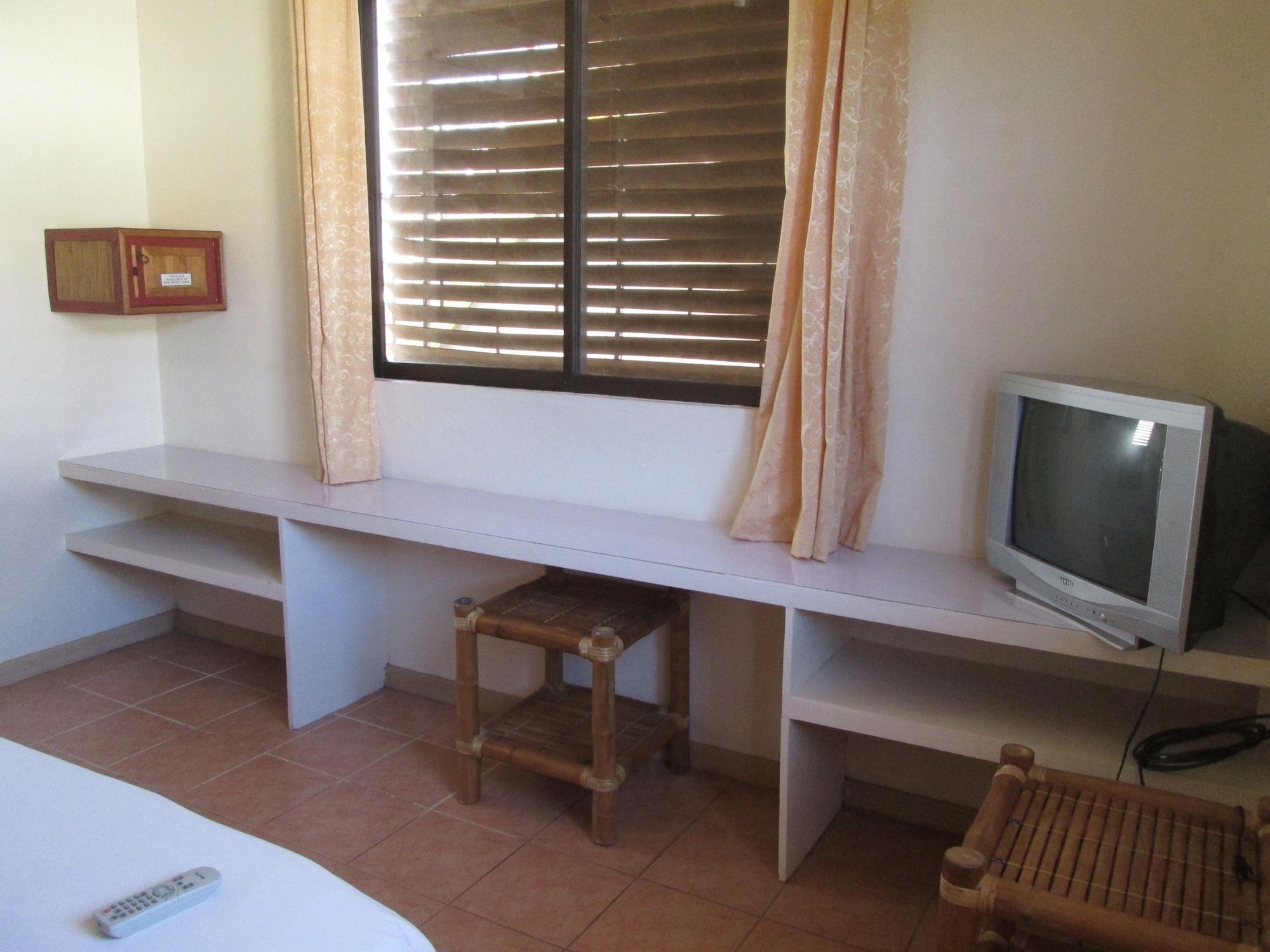 Sulu Plaza Hotel Manoc-Manoc Exterior photo